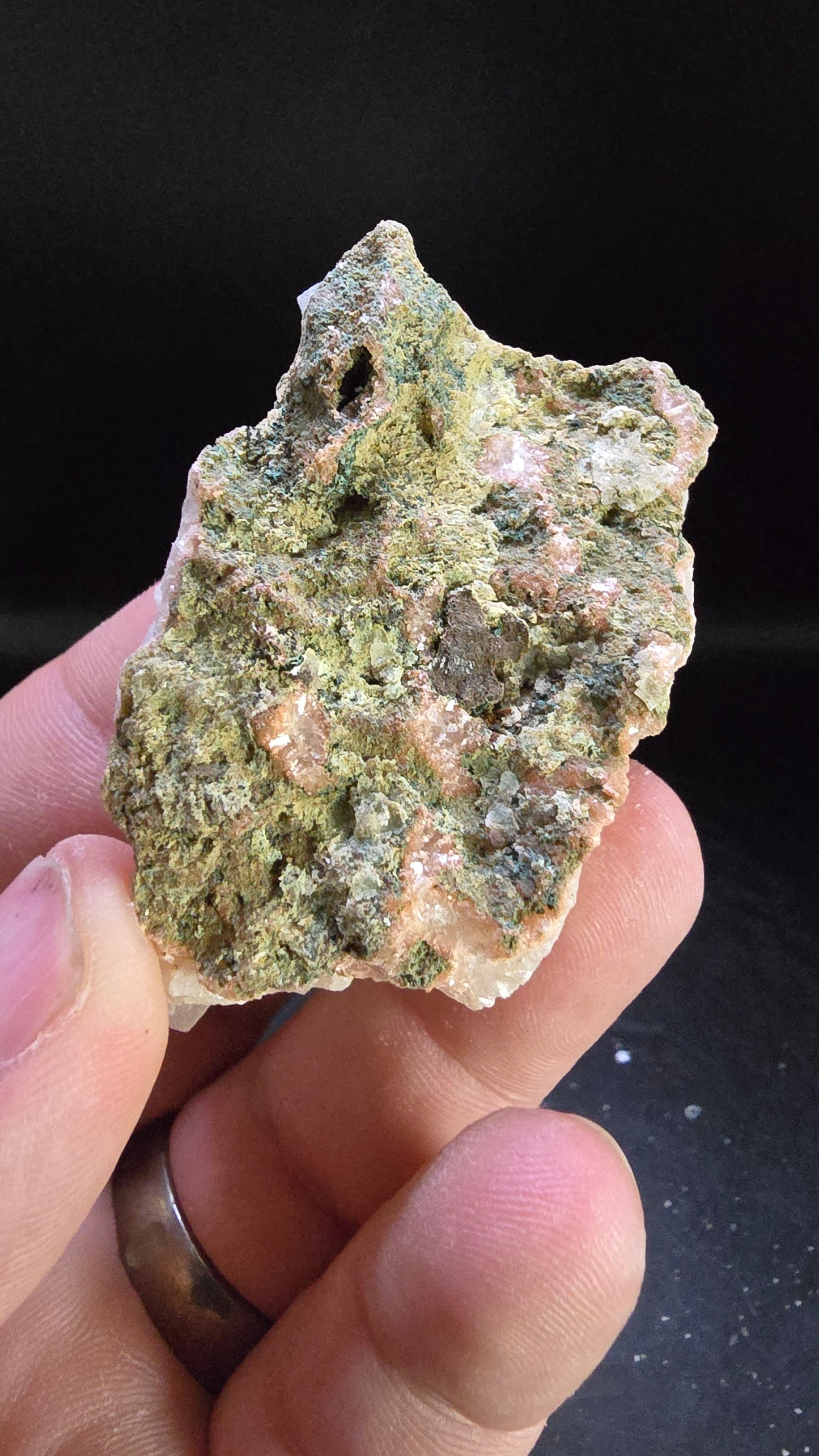 White Pearl Stilbite Garden Formation – Maharashtra, India – 0.10 lbs