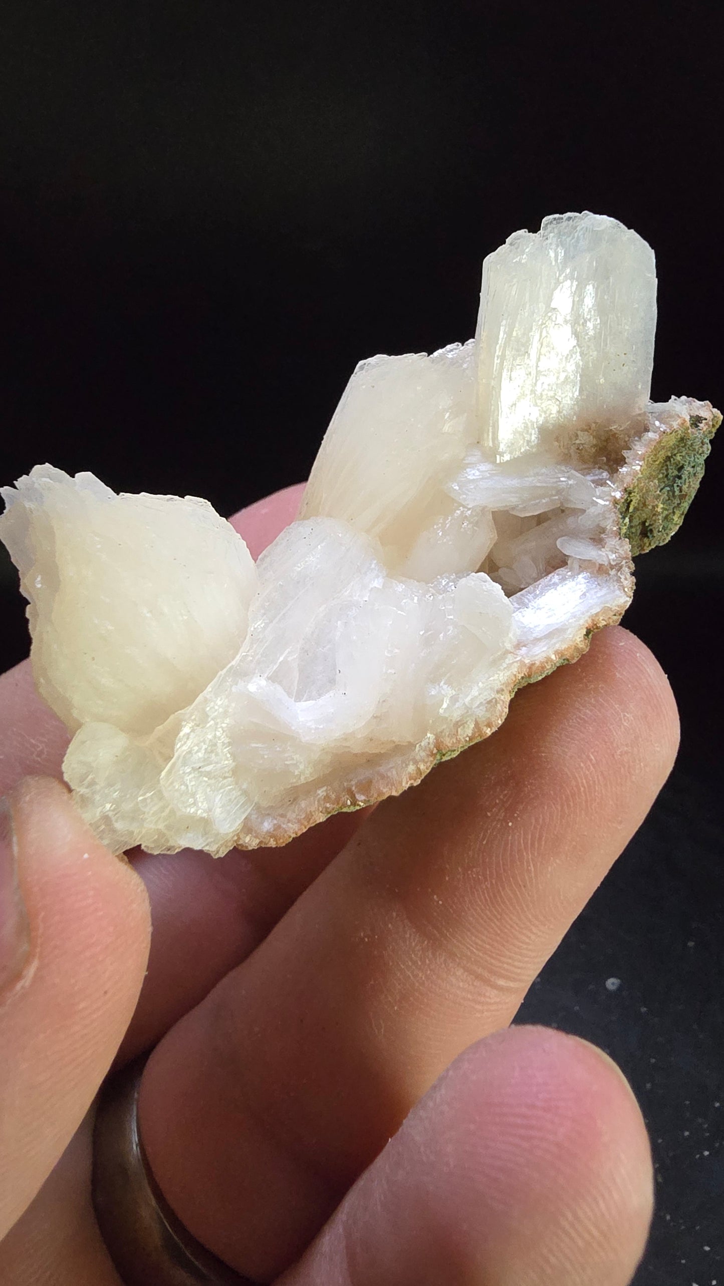White Pearl Stilbite Garden Formation – Maharashtra, India – 0.10 lbs