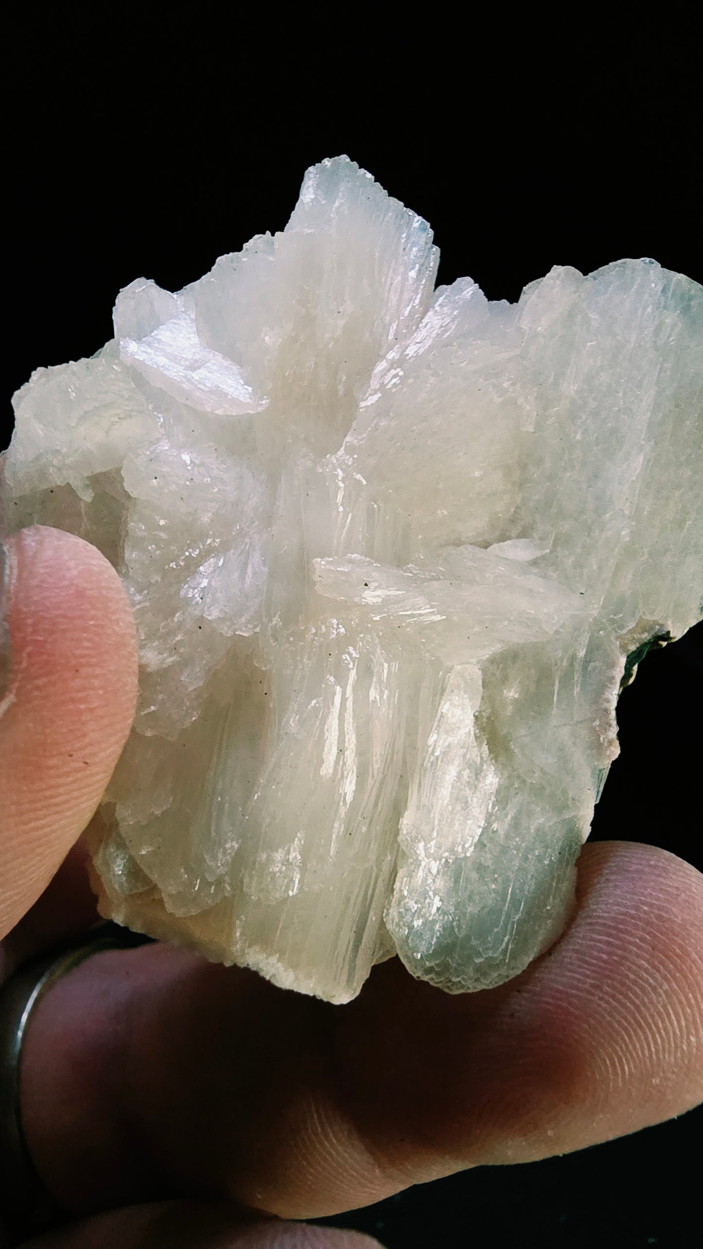 Peach Heulandite "Compassion Stone" – Maharashtra, India – 0.13 lbs