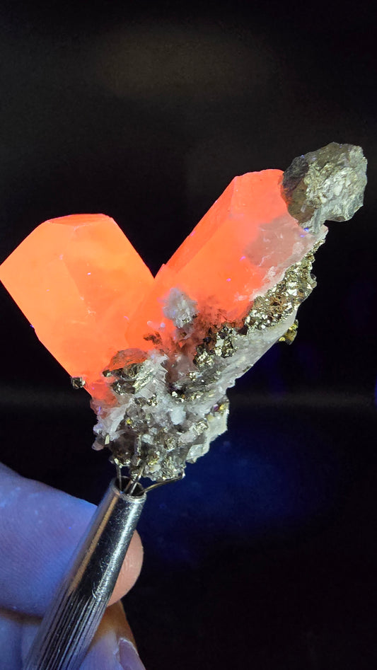 Rainbow Pyrite on Mangano Calcite – Peru – 27 grams