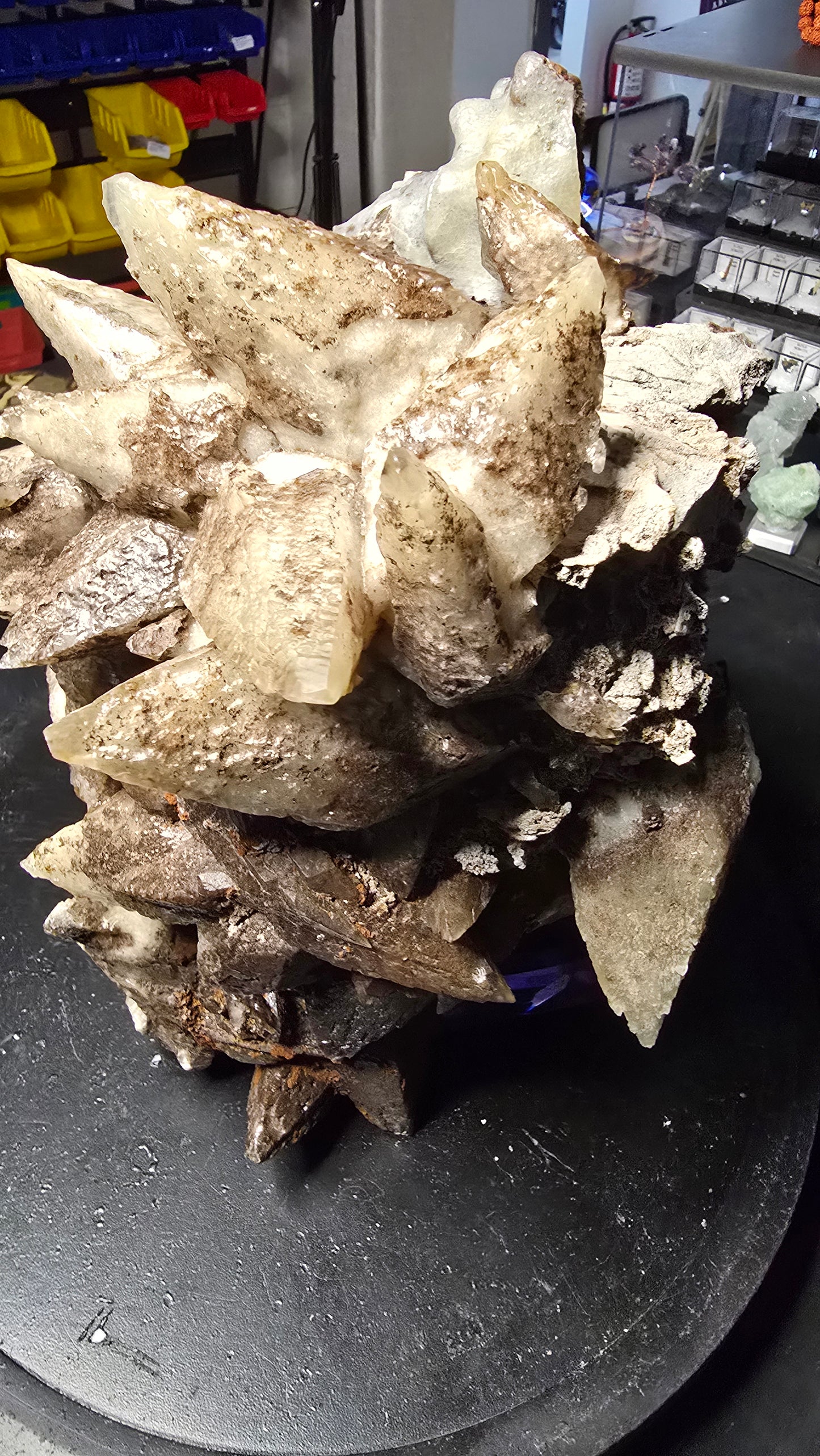 Monumental Fluorescent Dogtooth Calcite Formation – Sweetwater Mine, Missouri, USA – 30.37 lbs