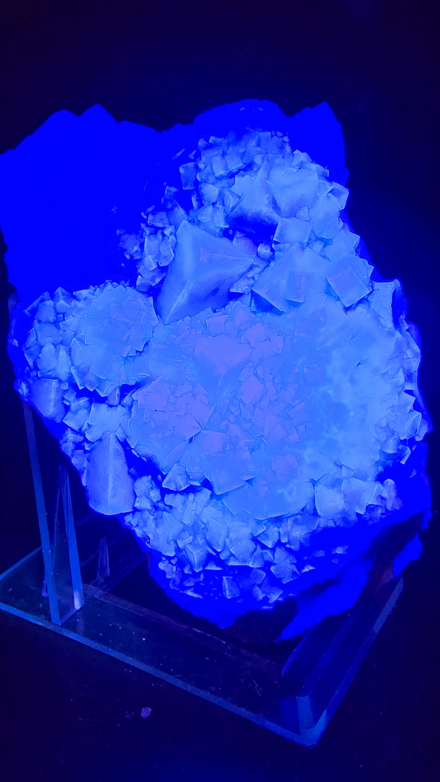 UV-Reactive Green Cubic Fluorite on Matrix – Zhejiang, China – 1.82 lbs