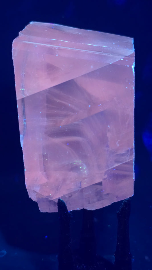 UV-Reactive Optical Calcite with Rainbows – Maharashtra, India – 0.67 lbs