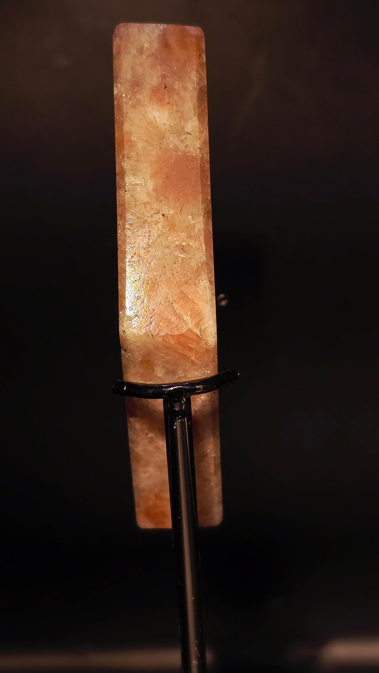 Golden Sunstone Diamond – Oregon, USA – 0.19 lbs