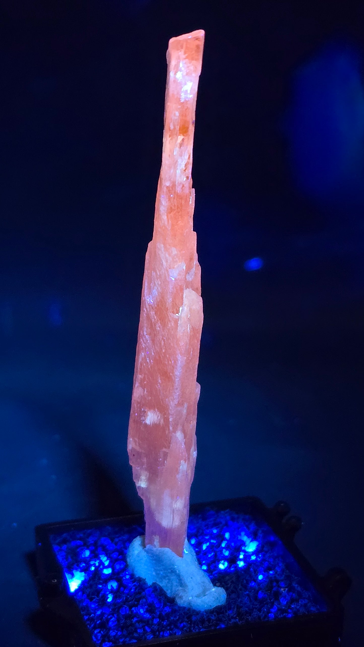 Pink Kunzite Crystal – Kunar, Afghanistan – UV Reactive – 9 Grams