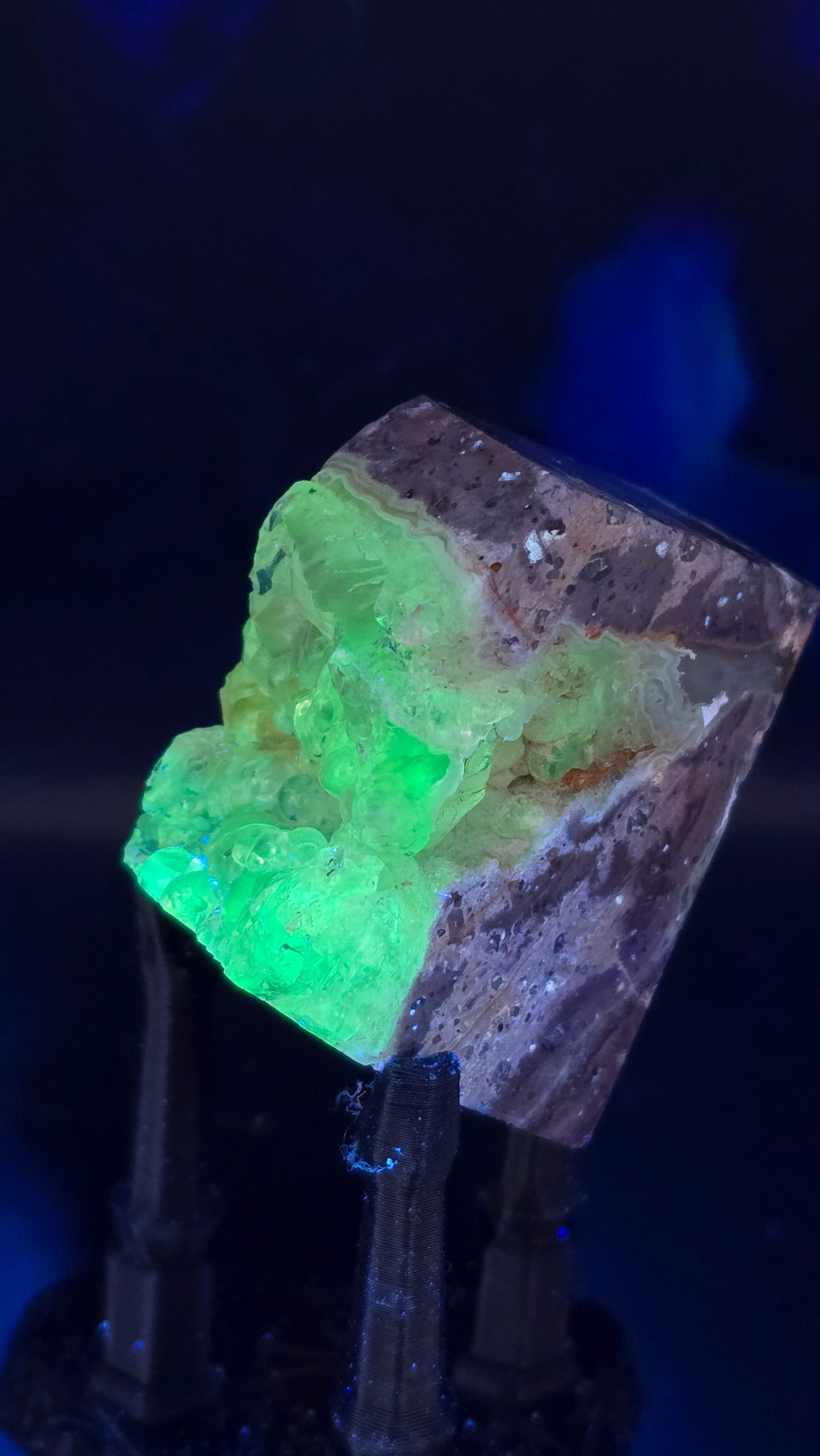 Polished & Natural Hyalite Opal Cluster – UV Reactive – Zacatecas, Mexico – 1.8 oz