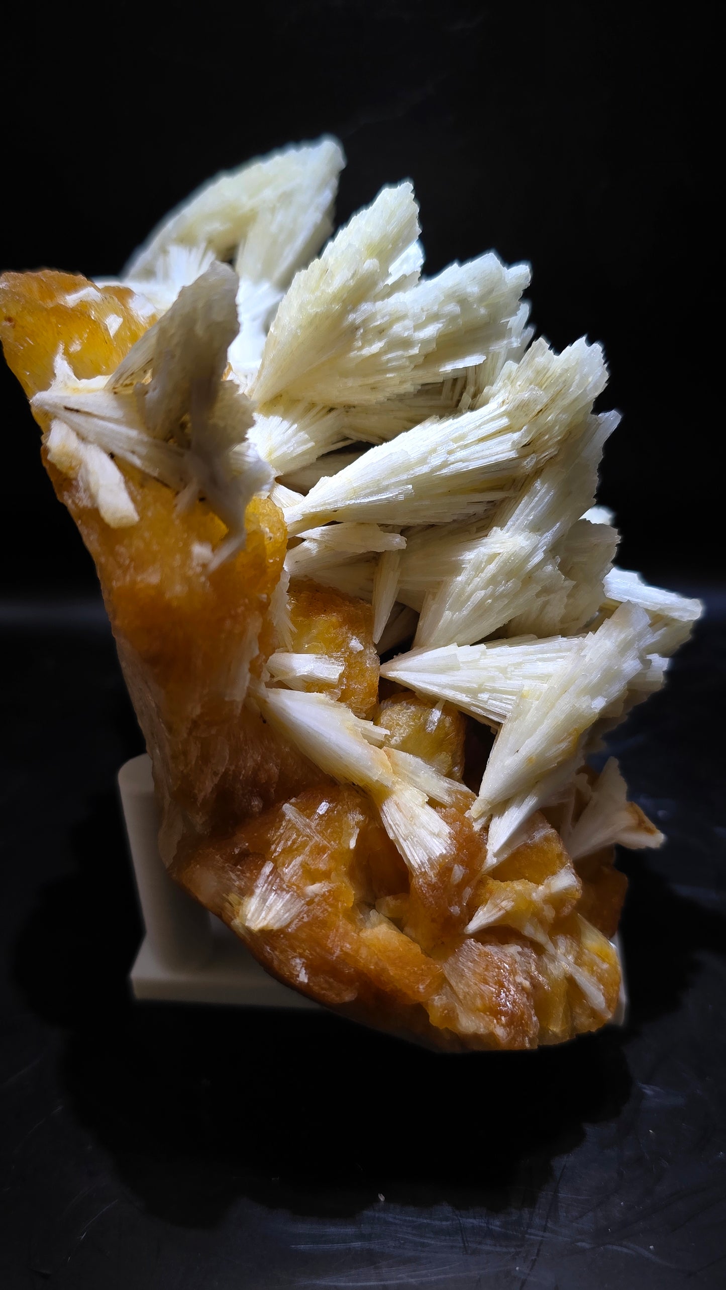 Shooting Star Scolecite & Honey Stilbite – Maharashtra, India – 1.3 lbs