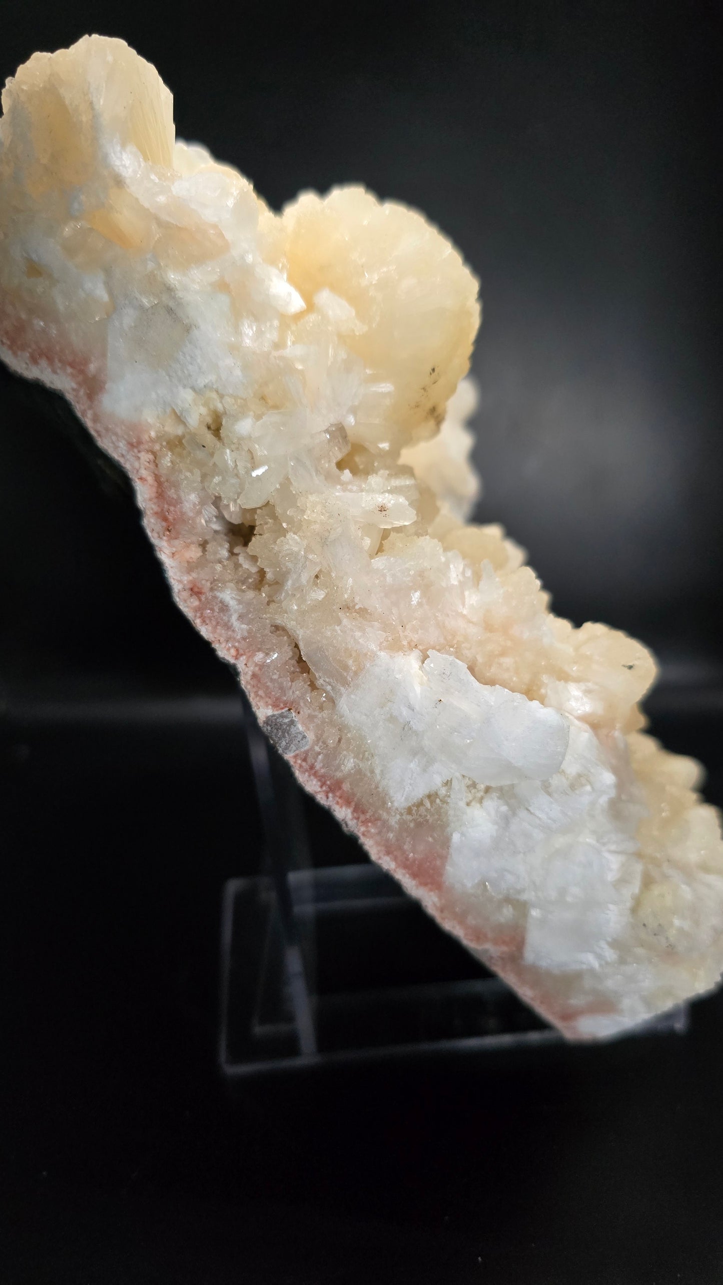Stilbite Formation with UV Reactive Calcite Druzy – Maharashtra, India – 2.88 lbs